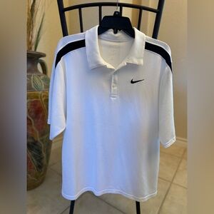 NIKE Dri Fit Men's Short Sleeve Lightweight Tennis Shirt White & Black Size M